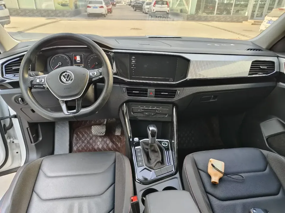 Volkswagen Tayron Tanyue 2022 280TSI 2WD Luxury Smart Edition 2022 — thumbnail 3