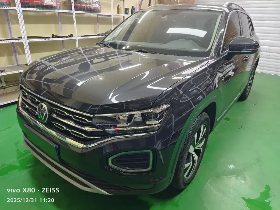 Volkswagen Tayron Tanyue 2022 280TSI 2WD Luxury Smart Edition 2022 — photo 1, buy with delivery to Moscow