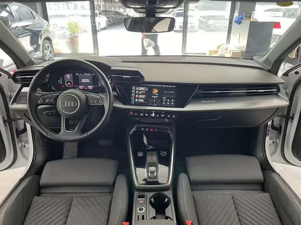 Audi A3 Audi A3 2023 A3L Limousine 35 TFSI facelift: stylish and elegant 2023 — thumbnail 3