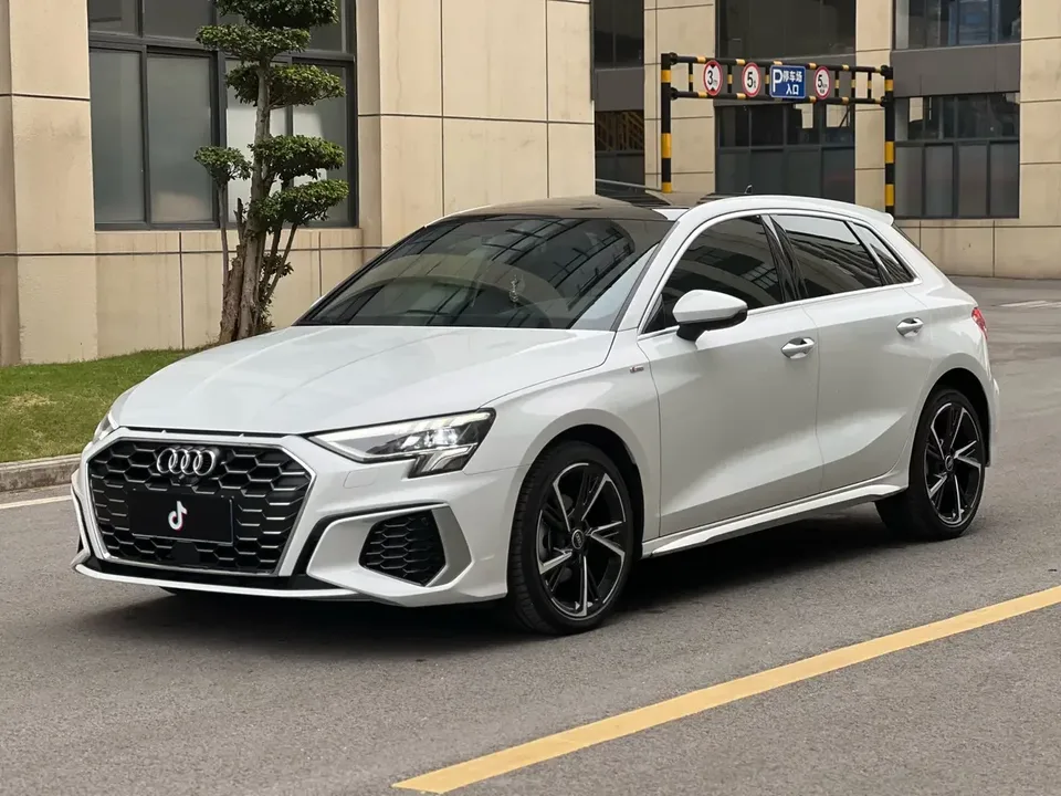 Audi A3 Audi A3 2024 Sportback 35 TFSI Stylish and sporty 2024 — photo 1, buy with delivery to Moscow