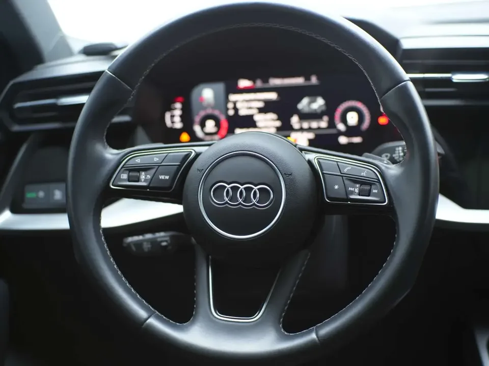Audi A3 Audi A3 2022 Sportback 35 TFSI Stylish and sporty 2023 — thumbnail 5