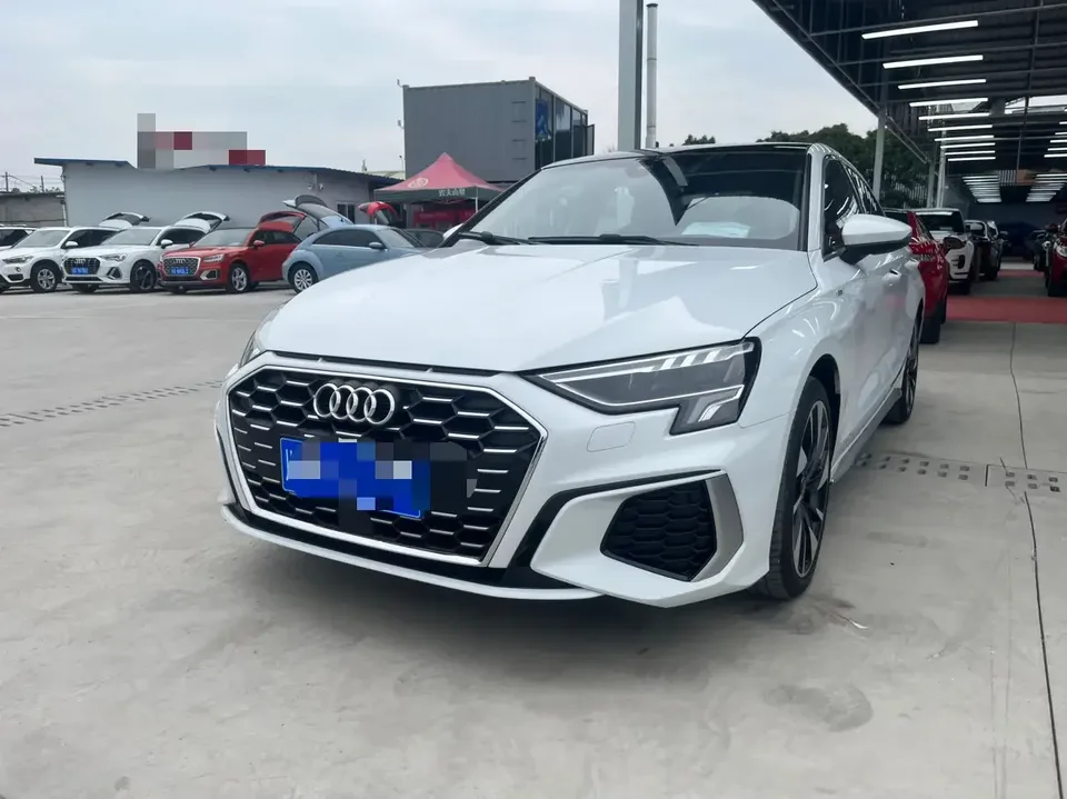 Audi A3 Audi A3 2024 Sportback 35 TFSI Stylish and sporty 2024 — photo 1, buy with delivery to Moscow