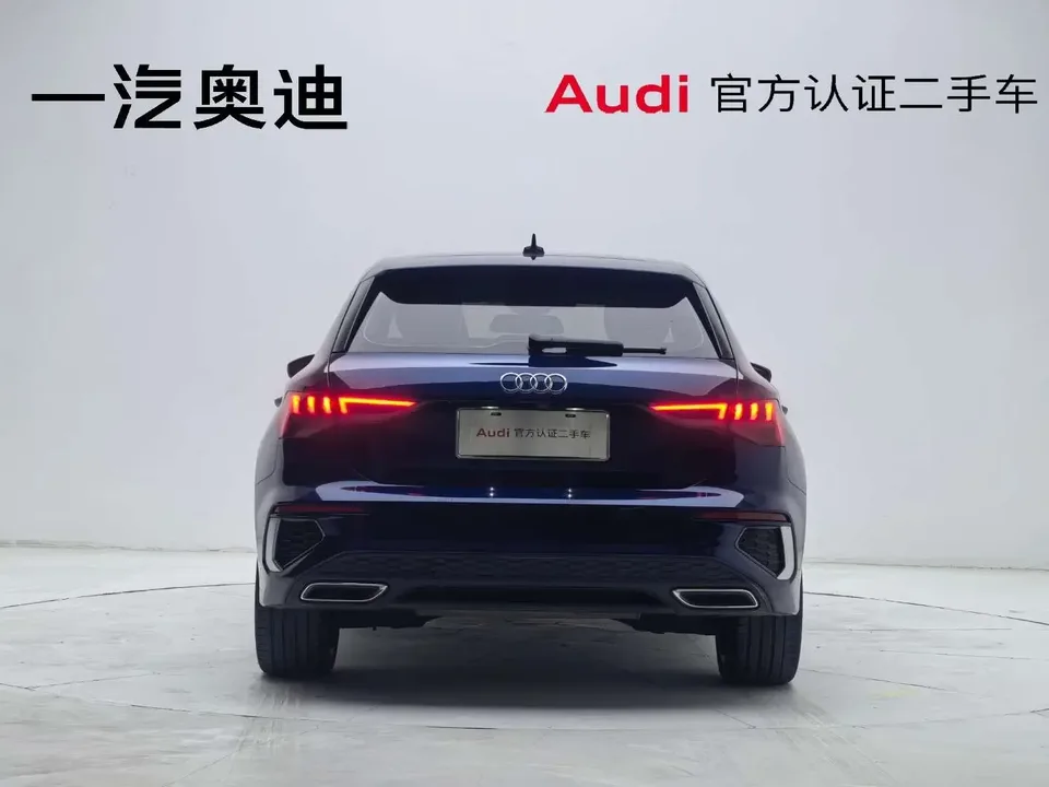 Audi A3 Audi A3 2021 Sportback 35 TFSI Stylish and sporty 2022 — thumbnail 2