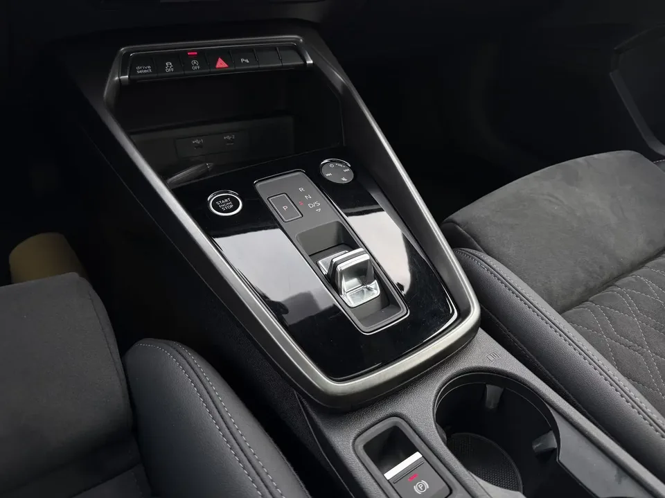 Audi A3 Audi A3 2024 A3L Limousine 35 TFSI Luxury Sports 2024 — thumbnail 5