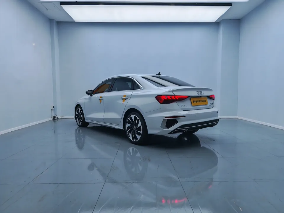 Audi A3 Audi A3 2024 A3L Limousine 35 TFSI Stylish Sports 2024 — thumbnail 2