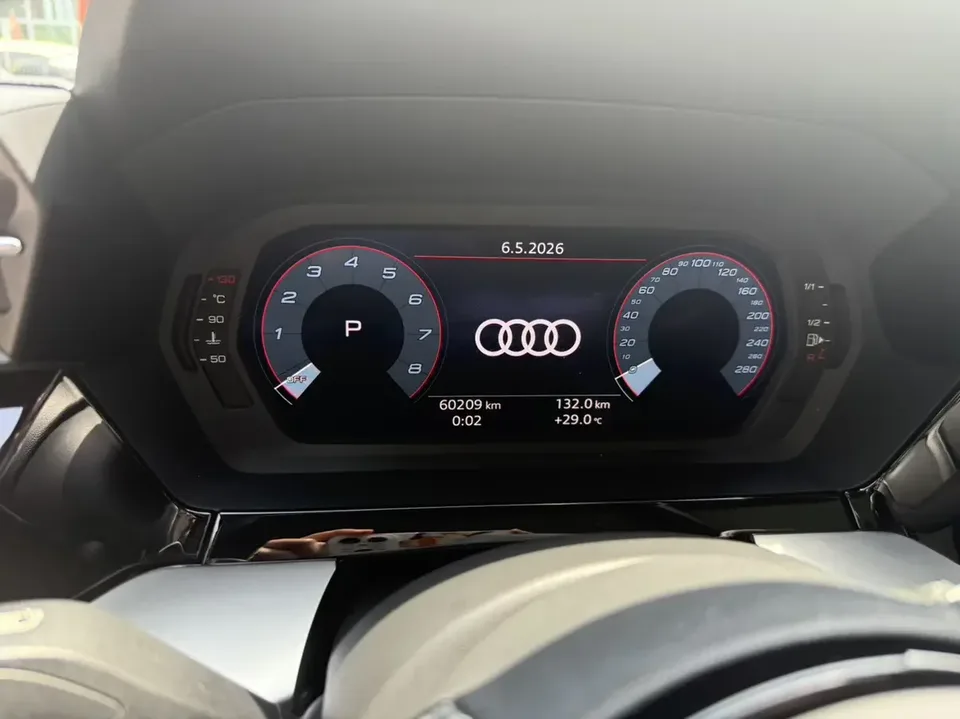 Audi A3 Audi A3 2024 A3L Limousine 35 TFSI Stylish Sports 2024 — thumbnail 3