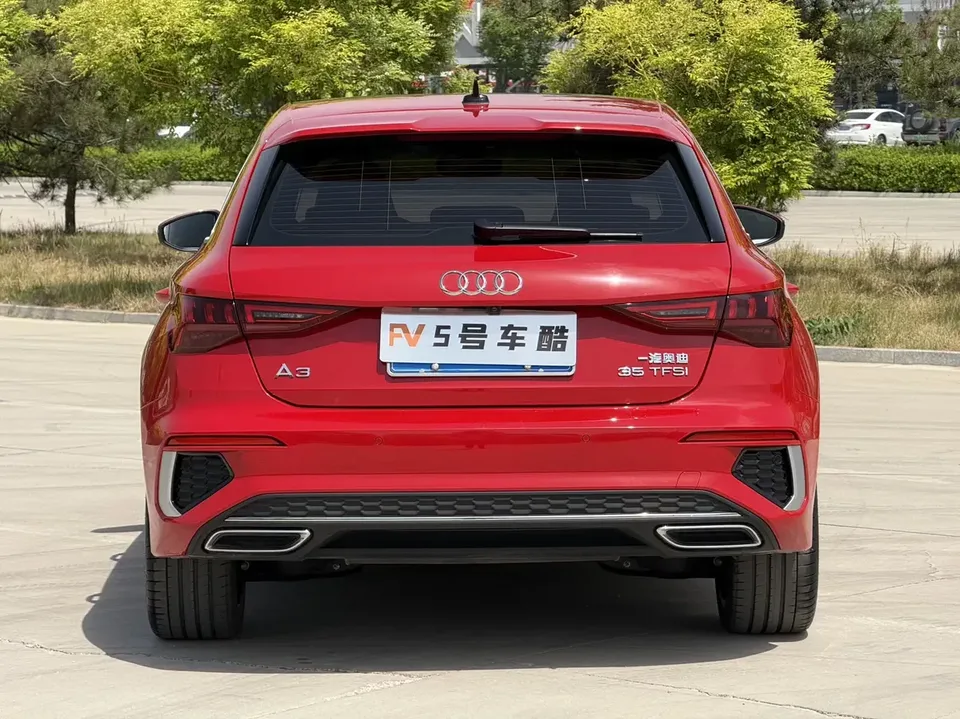 Audi A3 Audi A3 2024 Sportback 35 TFSI Stylish and sporty 2024 — thumbnail 2