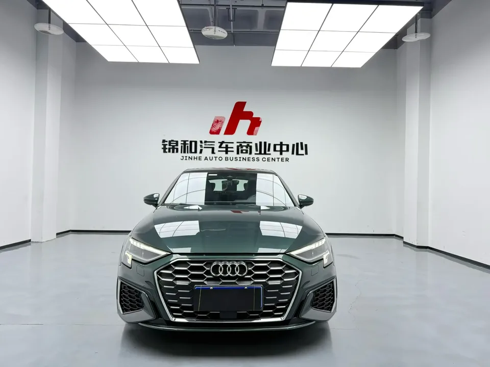 Audi A3 Audi A3 2024 Sportback 35 TFSI Stylish and sporty 2024 — photo 1, buy with delivery to Moscow