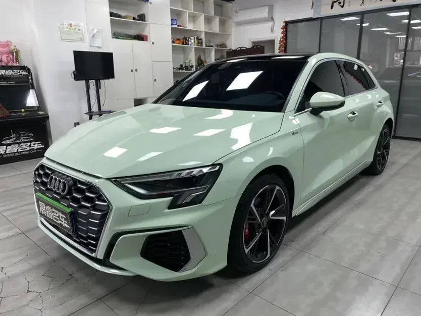 Audi A3 Audi A3 2023 Sportback 35 TFSI facelift: luxury sports model 2023 — photo 1, buy with delivery to Moscow