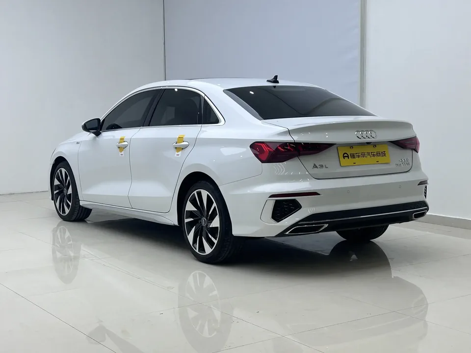 Audi A3 Audi A3 2024 A3L Limousine 35 TFSI Stylish Sports 2023 — thumbnail 2