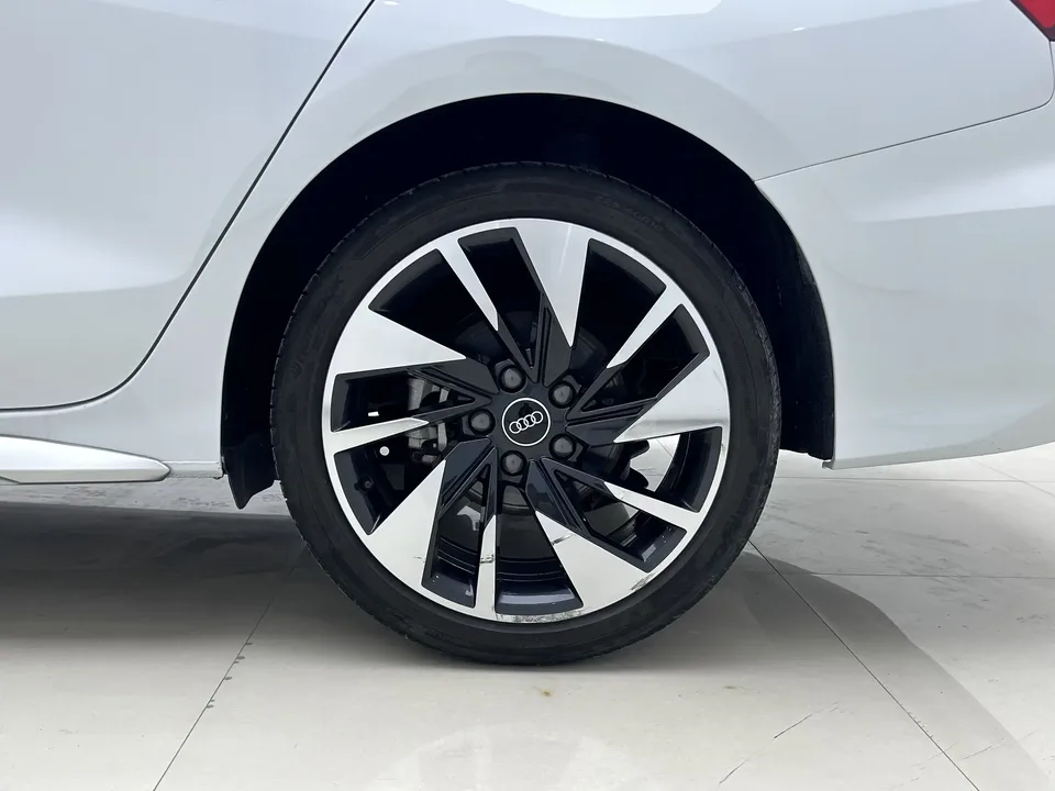 Audi A3 Audi A3 2024 A3L Limousine 35 TFSI Stylish Sports 2023 — thumbnail 3