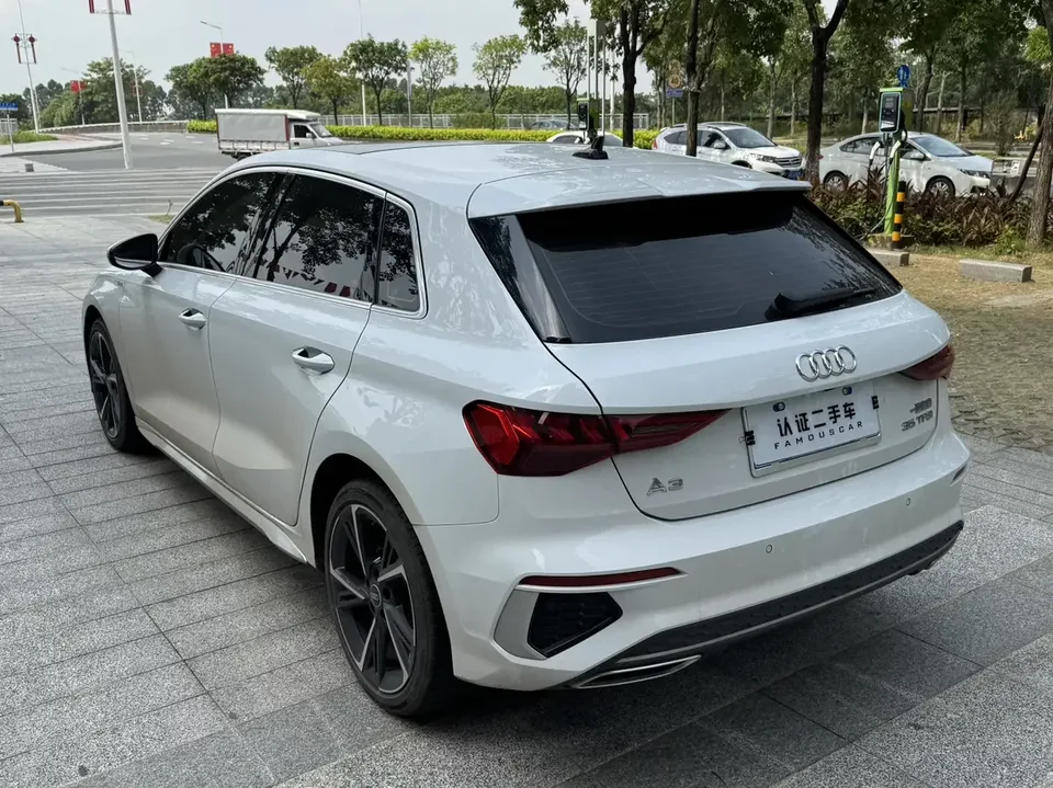 Audi A3 Audi A3 2024 Sportback 35 TFSI Stylish and sporty 2024 — thumbnail 2