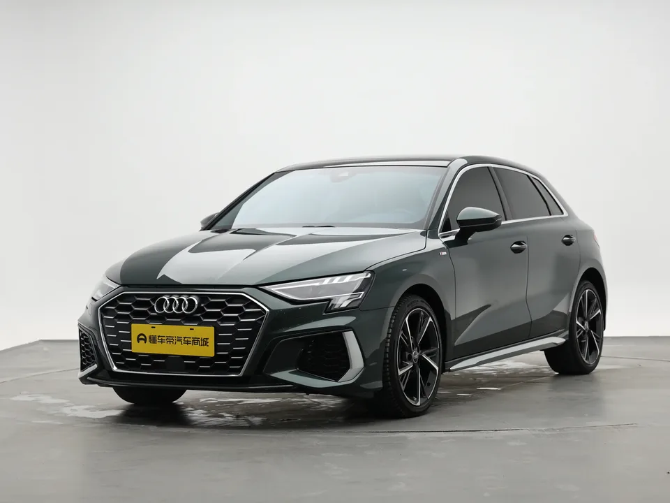 Audi A3 Audi A3 2022 Sportback 35 TFSI Stylish and sporty 2022 — photo 1, buy with delivery to Moscow