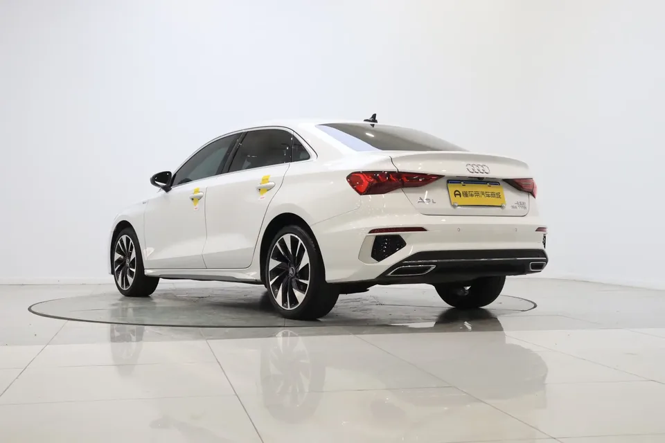 Audi A3 Audi A3 2024 A3L Limousine 35 TFSI Stylish Sports 2024 — thumbnail 2