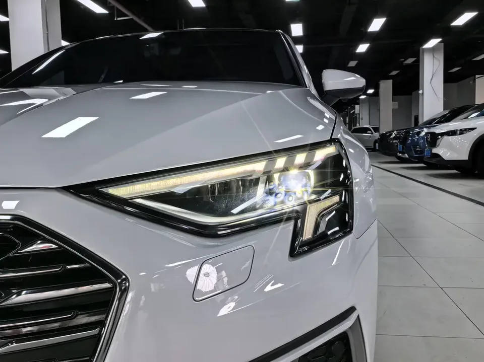 Audi A3 Audi A3 2022 Sportback 35 TFSI Stylish and sporty 2022 — thumbnail 3