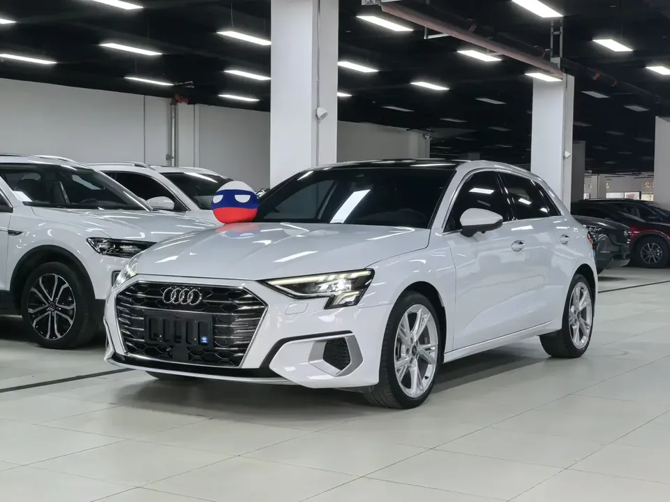 Audi A3 Audi A3 2022 Sportback 35 TFSI Stylish and sporty 2022 — photo 1, buy with delivery to Moscow