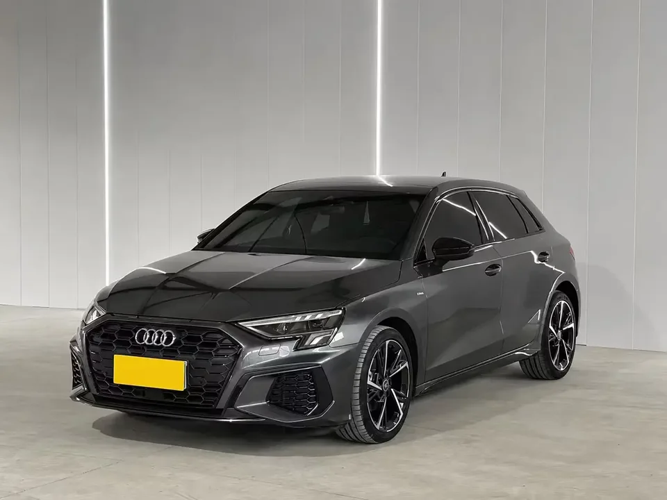 Audi A3 Audi A3 2022 Sportback 35 TFSI Stylish and sporty 2022 — photo 1, buy with delivery to Moscow