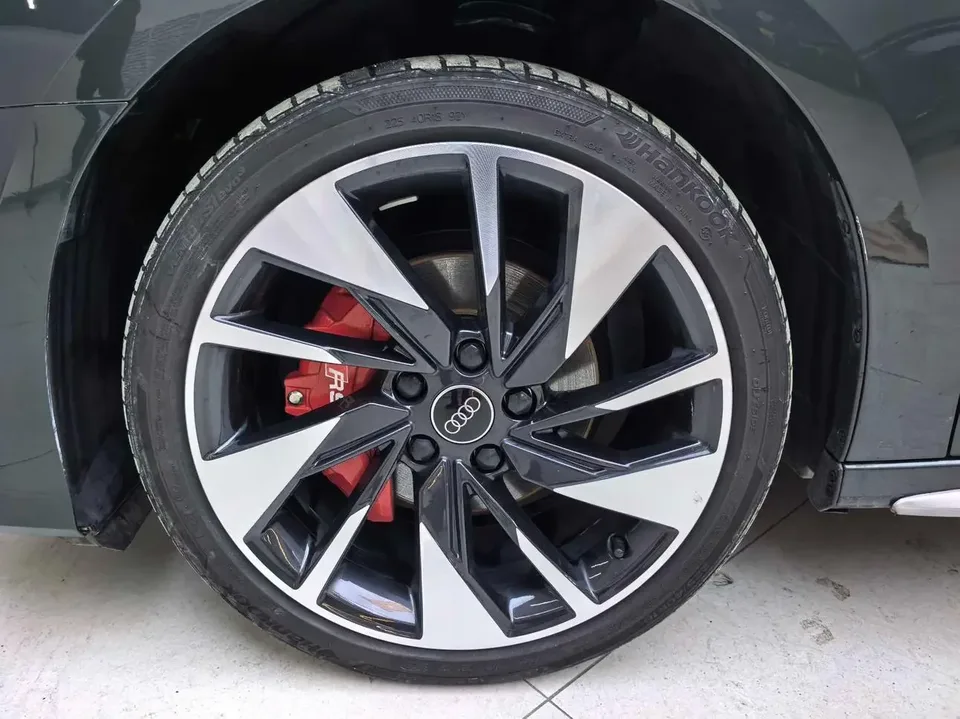 Audi A3 Audi A3 2023 A3L Limousine 35 TFSI facelift: stylish and sporty 2023 — thumbnail 4