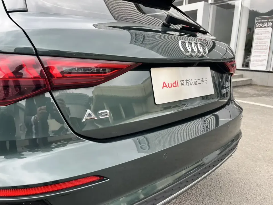 Audi A3 Audi A3 2024 Sportback 35 TFSI Stylish and sporty 2024 — thumbnail 3
