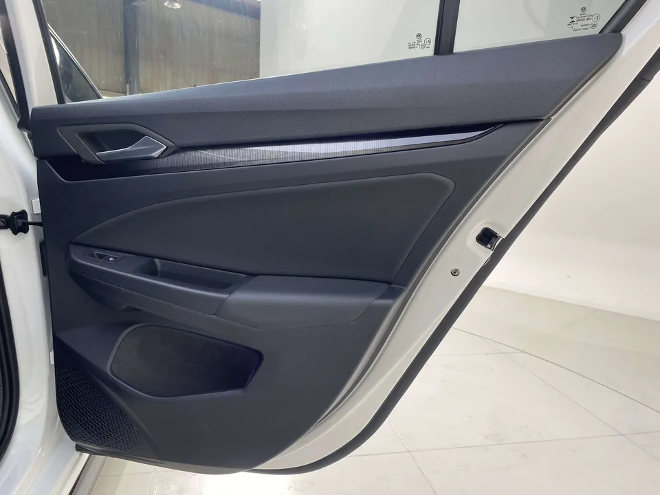 Volkswagen Golf golf 2021 280TSI DSG R-Line 2022 — thumbnail 4