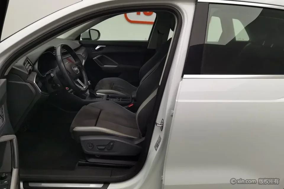 Audi Q3 Audi Q3 2022 35 TFSI Progressive Dynamic 2022 — thumbnail 5