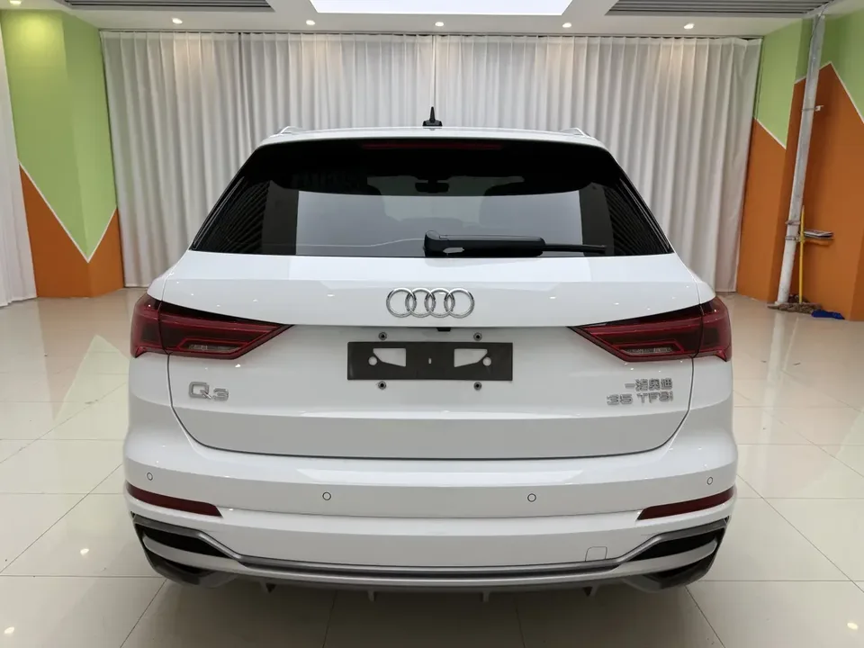 Audi Q3 Audi Q3 2022 35 TFSI Stylish Dynamic 2022 — thumbnail 2
