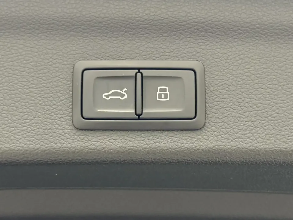 Audi Q3 Audi Q3 2022 35 TFSI Stylish Dynamic 2022 — thumbnail 3
