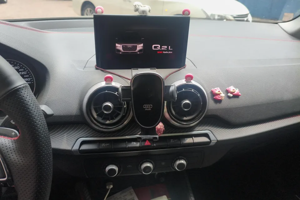 Audi Q2L Audi Q2L 2022 35 TFSI Progressive Dynamic 2022 — thumbnail 4