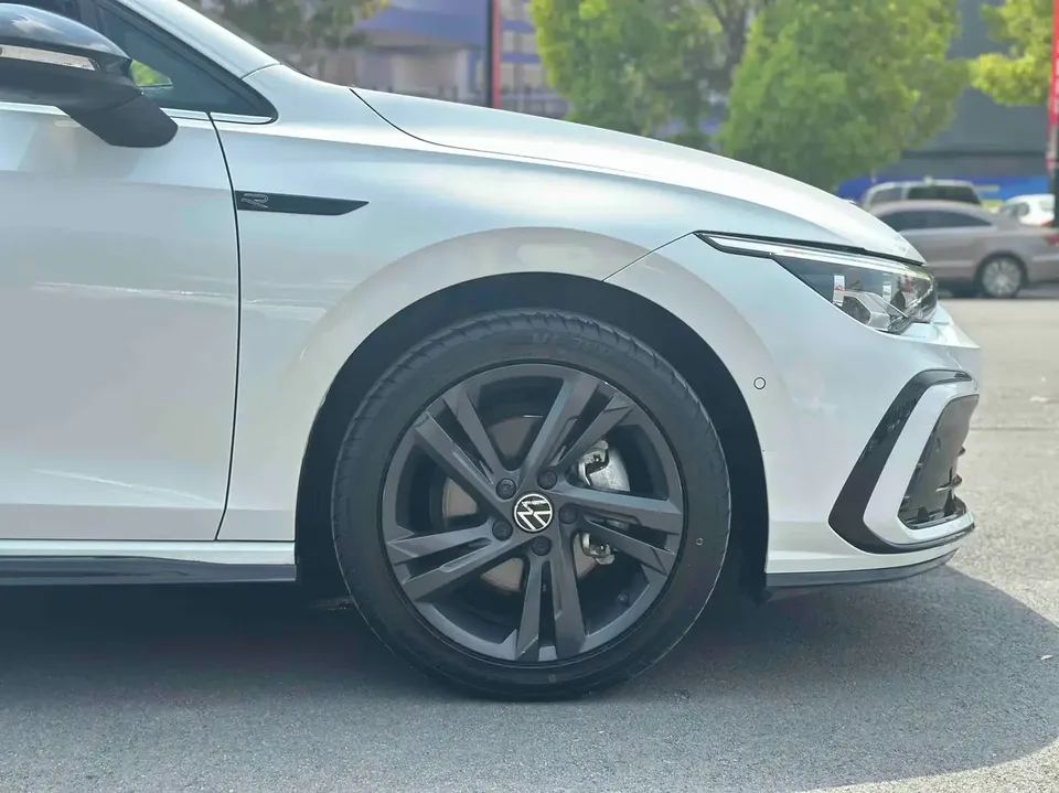 Volkswagen Golf golf 2021 280TSI DSG R-Line 2022 — thumbnail 3
