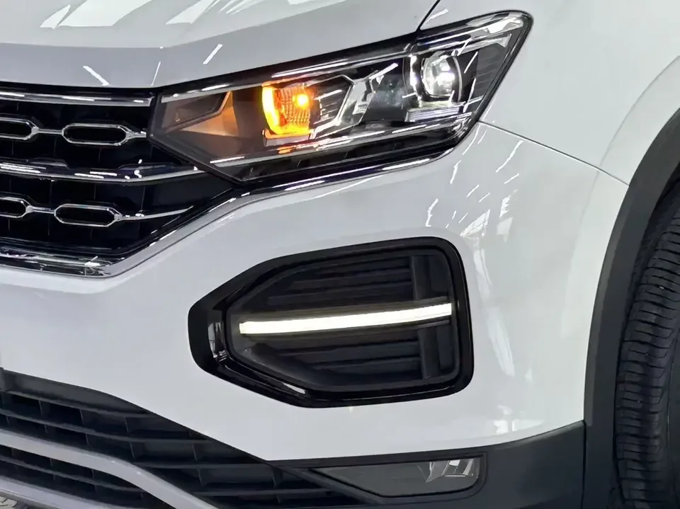 Volkswagen Tayron Tanyue 2022 280TSI 2WD Luxury Smart Edition 2022 — thumbnail 3