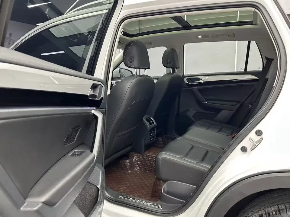 Volkswagen Tayron Tanyue 2022 280TSI 2WD Luxury Smart Edition 2022 — thumbnail 5
