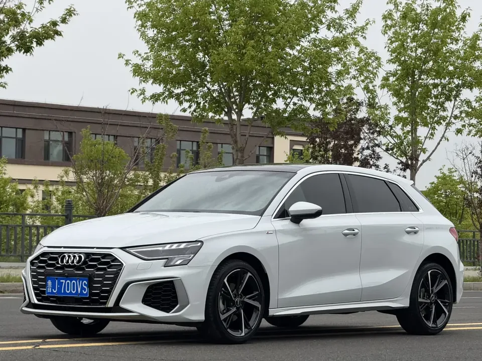 Audi A3 Audi A3 2023 Sportback 35 TFSI facelift: stylish and sporty 2023 — photo 1, buy with delivery to Moscow