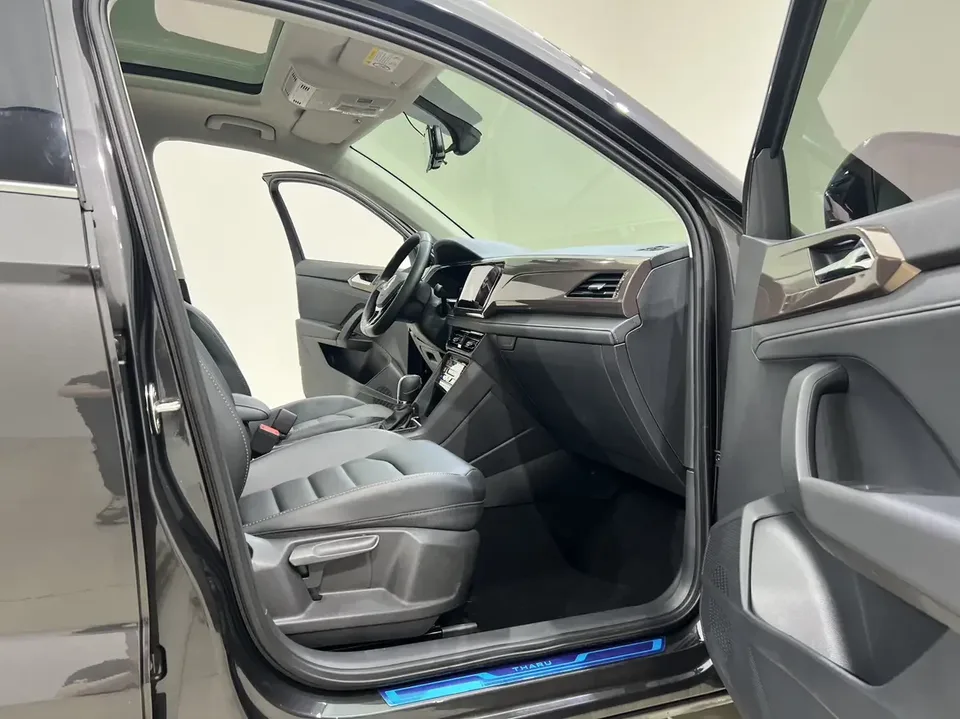 Volkswagen Tharu tuyue 2022 280TSI 2WD Deluxe Edition 2023 — thumbnail 5