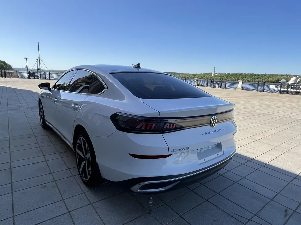 Volkswagen Lamando Lingdu 2023 Lingdu L 280TSI DSG Cool Edition 2023 — thumbnail 2