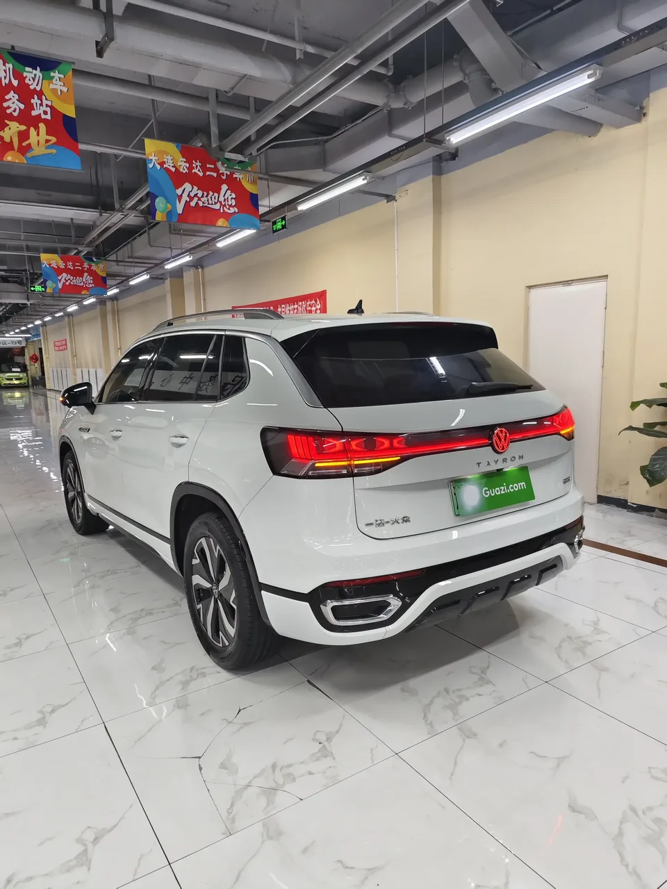 Volkswagen Tayron GTE Tanyue GTE 2023 280TSI Luxury Plus Advanced Edition 2023 — миниатюра 4