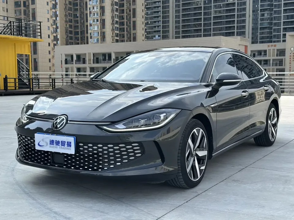 Volkswagen Lamando Lingdu 2023 Lingdu L 280TSI DSG Cool Edition 2023 — photo 1, buy with delivery to Moscow