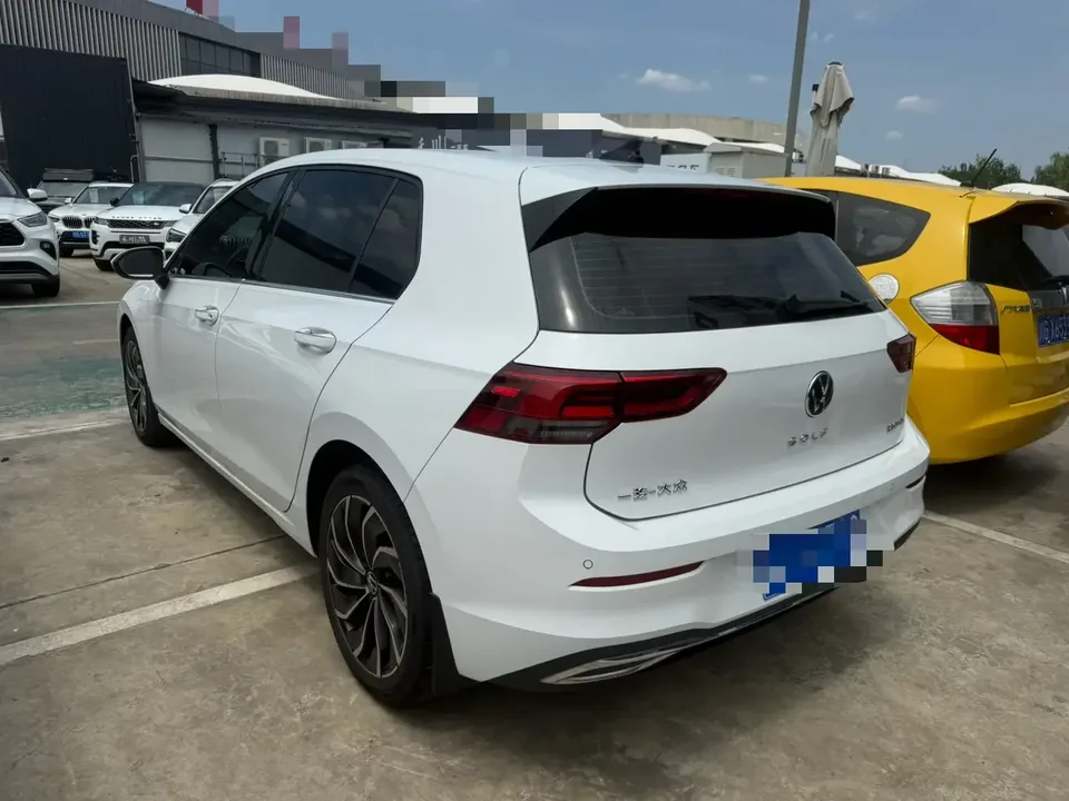 Volkswagen Golf golf 2023 280TSI DSG Pro facelift 2023 — thumbnail 4