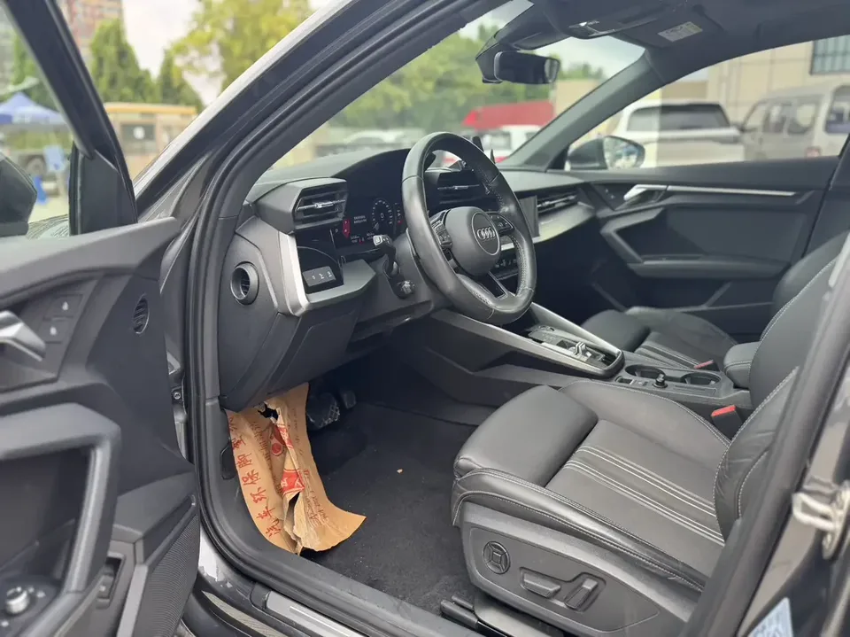Audi A3 Audi A3 2022 A3L Limousine 35 TFSI Stylish Sports 2022 — миниатюра 3