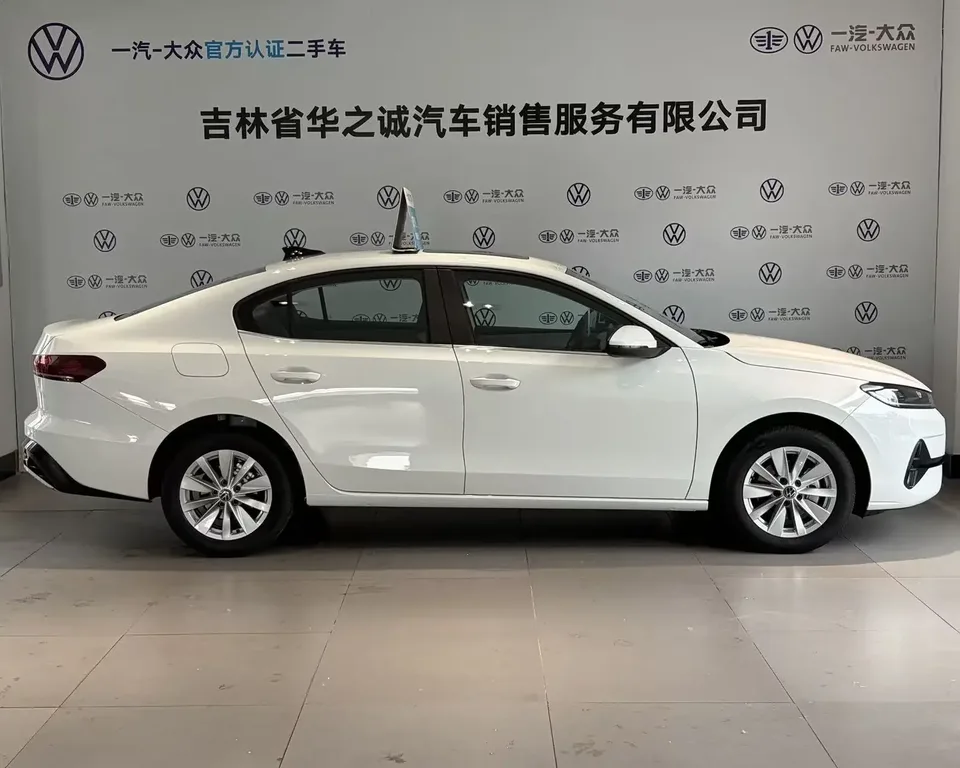 Volkswagen Sagitar Sagitar 2026 S 1.5L Automatic Elite Edition 2026 — thumbnail 5