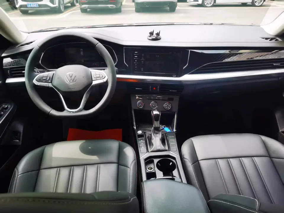 Volkswagen Passat Passat 2023 280TSI Elite Edition 2023 — thumbnail 3