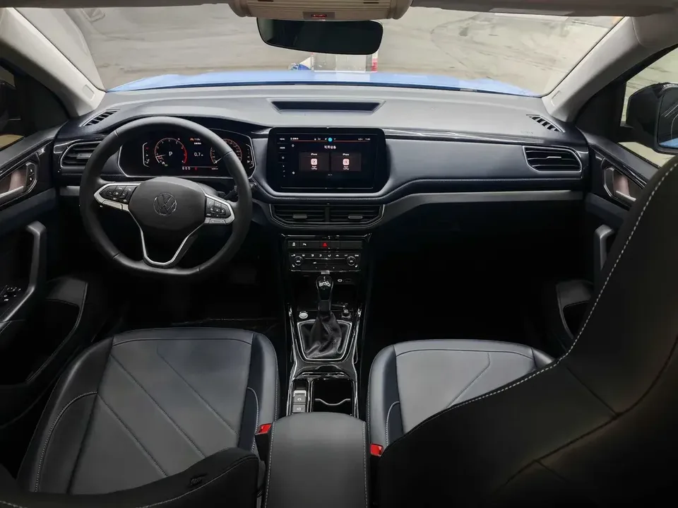 Volkswagen Tharu tuyue 2025 New 300TSI Ruixiang Edition 2024 — thumbnail 4