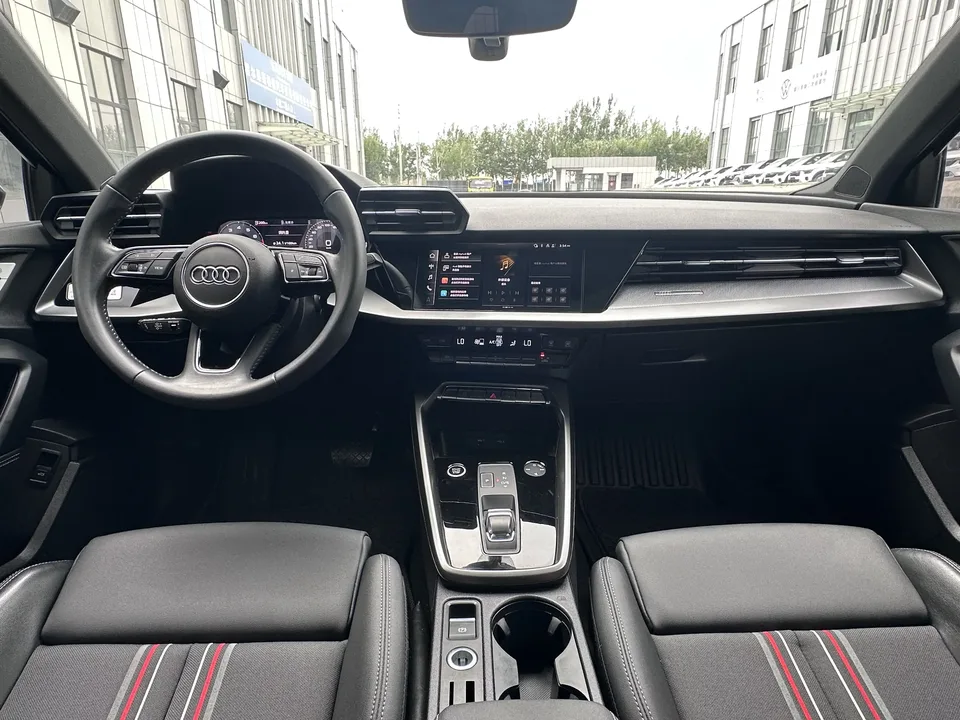 Audi A3 Audi A3 2022 A3L Limousine 35 TFSI Stylish and Elegant 2022 — thumbnail 4