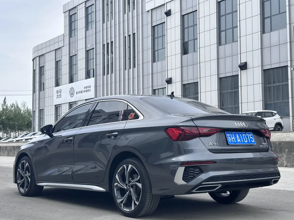 Audi A3 Audi A3 2022 A3L Limousine 35 TFSI Stylish and Elegant 2022 — photo 1, buy with delivery to Moscow