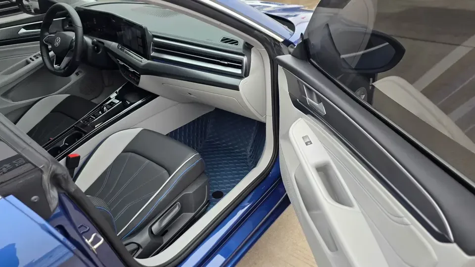 Volkswagen Lamando Lingdu 2022 Lingdu L 280TSI DSG Cool Edition 2022 — thumbnail 2