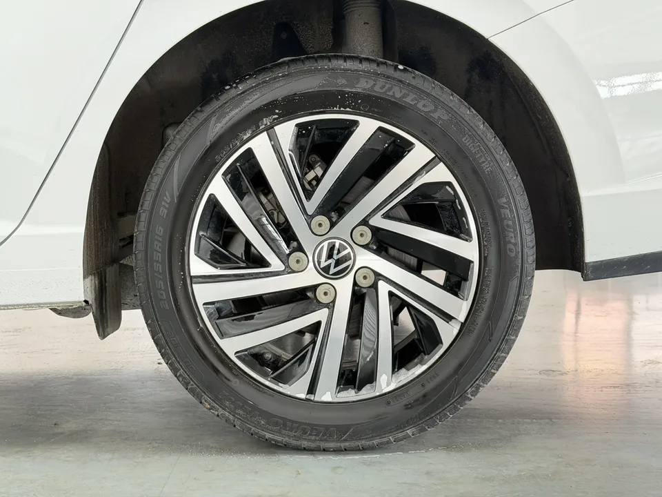 Volkswagen Lavida Lavida 2024 1.5L Automatic 5 Million Edition 2024 — thumbnail 3