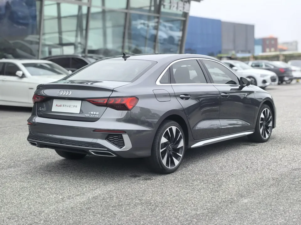 Audi A3 Audi A3 2024 A3L Limousine 35 TFSI Stylish Sports 2024 — thumbnail 5