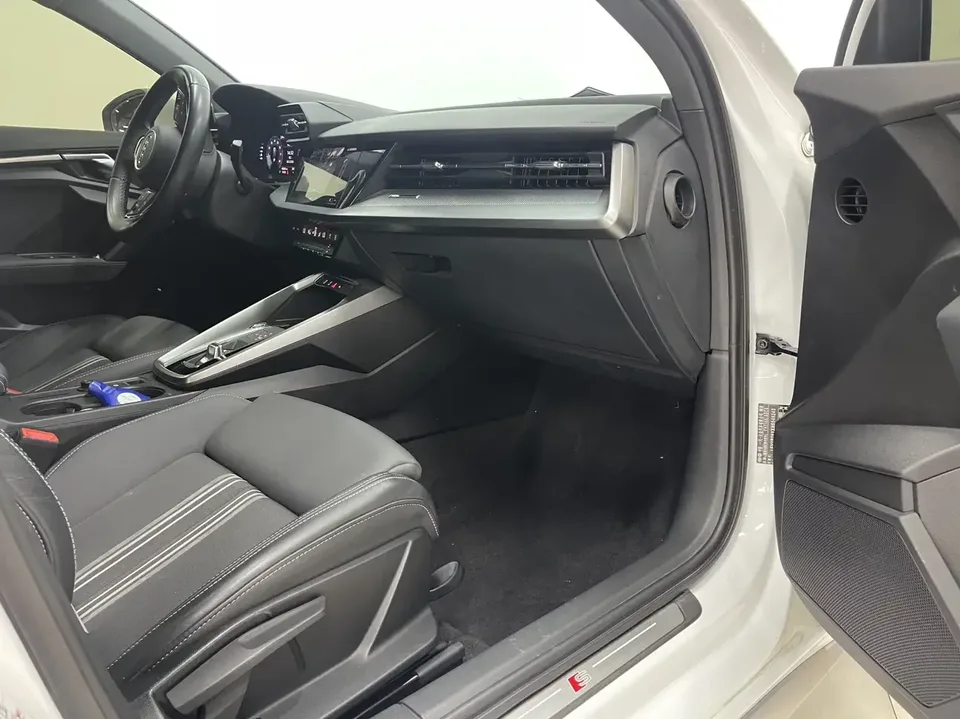 Audi A3 Audi A3 2022 Sportback 35 TFSI Stylish and sporty 2023 — thumbnail 5
