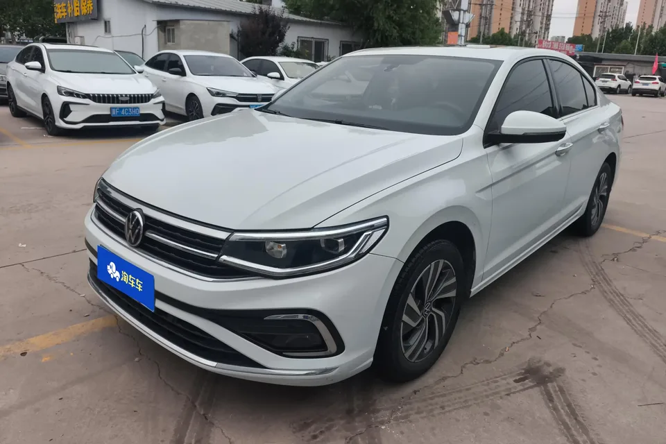 Volkswagen Bora Bora 2023 200TSI DSG Joy Edition 2023 — photo 1, buy with delivery to Moscow