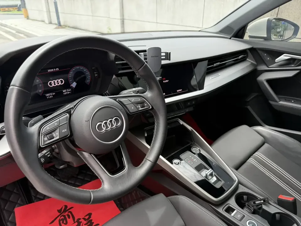 Audi A3 Audi A3 2024 A3L Limousine 35 TFSI Stylish Sports 2024 — thumbnail 4