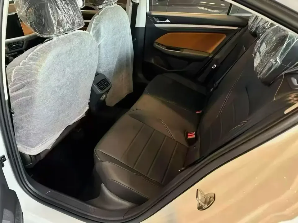 Volkswagen Bora Bora 2026 200TSI DSG Joyride Navigation Edition 2026 — thumbnail 4